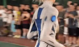 反差婊吃瓜爆料黑料16,揭秘“反差婊”吃瓜爆料黑料背后的真相